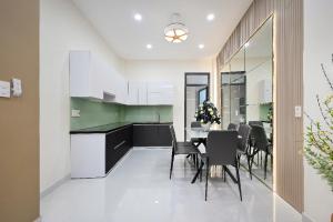 Nhà mới, CHDV HXH Quang Trung, 6 tầng, dòng tiền 35tr/tháng, Gò Vấp